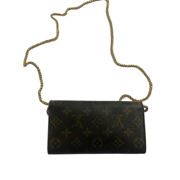 Louis Vuitton Long Wallet - Picture 1 of 6